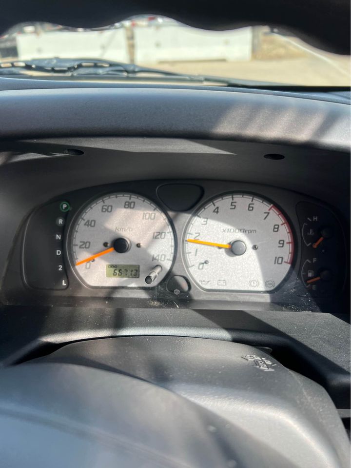 silver suzuki carry 06