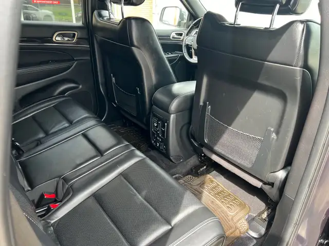 2014 Jeep Grand Cherokee Overlander Diesel 5